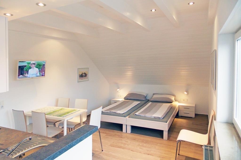 Gaestehaus Alba Garantiert Eintrittskarten Fuer Rulantica Und Europapark Ueber Uns รูสท์ ภายนอก รูปภาพ